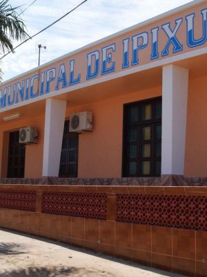 O Ministério Público do Amazonas (MPAM) emitiu uma recomendação formal à Prefeitura de Ipixuna após identificar omissão na divulgação de dados públicos obrigatórios no Portal da Transparência. As informações ausentes dizem respeito às licitações realizadas entre janeiro e setembro de 2025.
